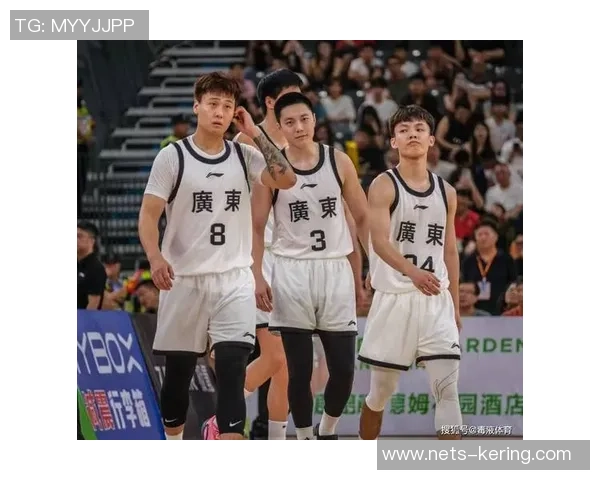 2015年CBA广东队与佛山队精彩对决回顾及赛后分析